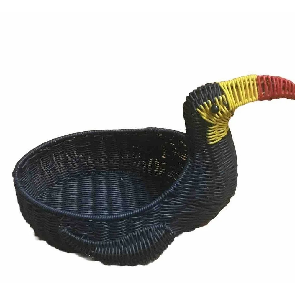 Handcrafted Woven Toucan ?‎ Bird Figurine Basket Red Beak Green Wings Vintage